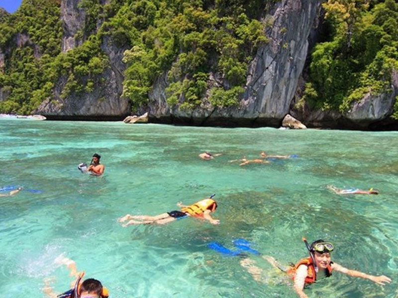 Private Speed Boat Phi Phi & Krabi